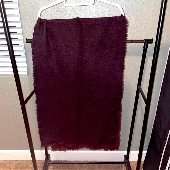 Dark red Wool scarf - Picture 2 of 2